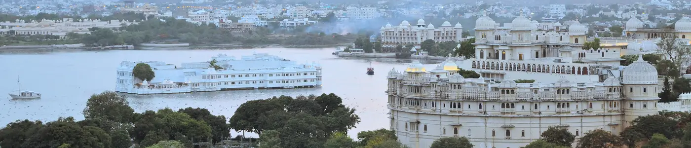 Udaipur taxi service